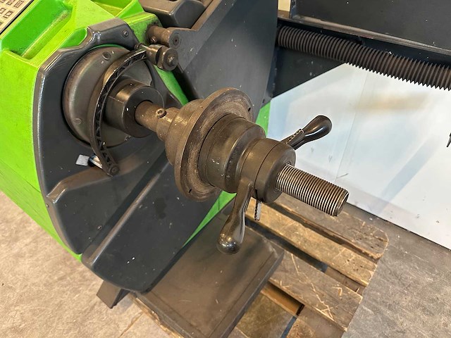 Bosch - 2011 - wbe 4220-1694 100 083 - banden balanceerapparaat - afbeelding 6 van  7