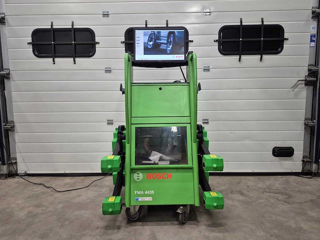 Bosch - 2013 - fwa 4435 - uitlijner / uitlijn apparaat - afbeelding 1 van  8