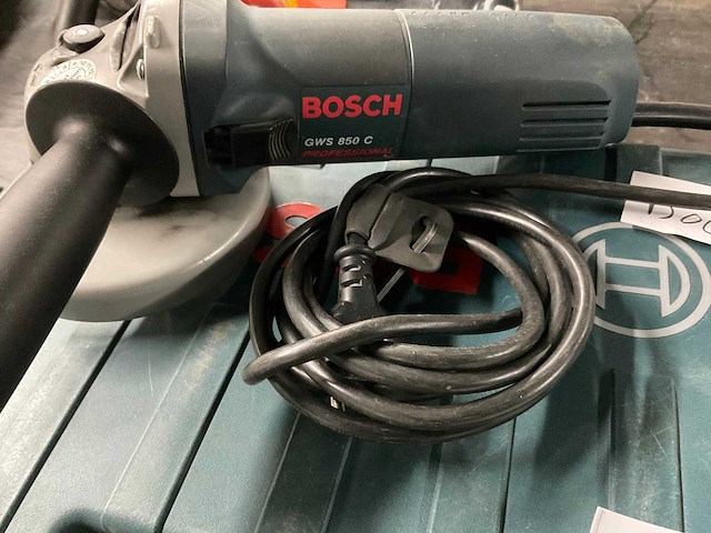 Bosch - 2013 - gws 850c - haakse slijpmachine - afbeelding 2 van  3