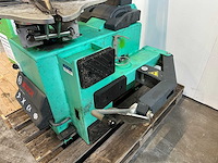 Bosch - 2013 - tce 4420 s13 - wbe 4110 - banden de-en montageapparaat - afbeelding 11 van  13