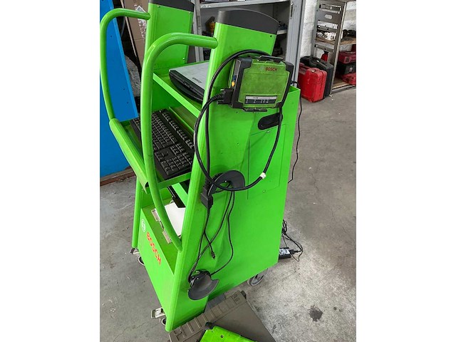 Bosch - diagnosewagen met uitleesapparatuur - afbeelding 5 van  13