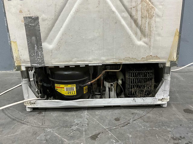 Bosch - fd7806 - vriezer - afbeelding 4 van  10