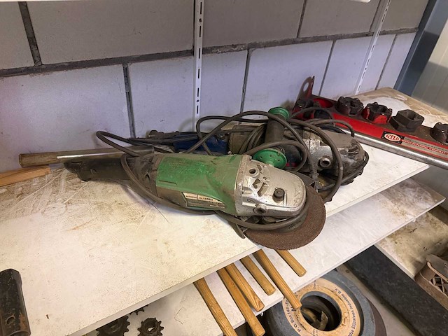 Bosch - haakse slijpmachine - afbeelding 1 van  2