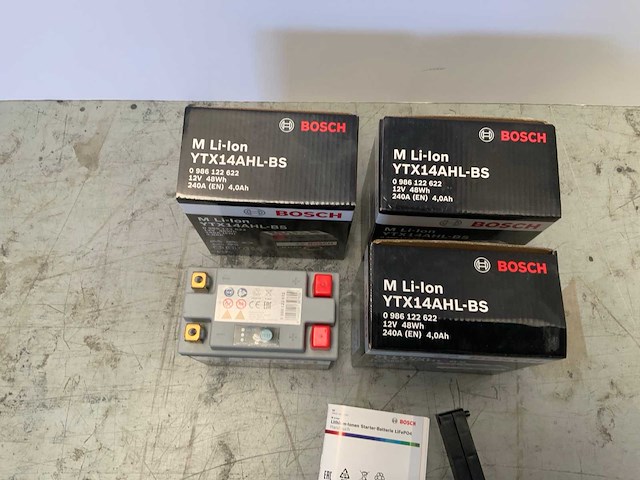 Bosch - m li-lion ytx14 ahl-bs - 12v 4,0ah - accu (3x) - afbeelding 4 van  6