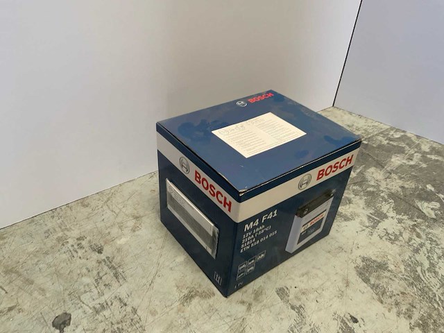 Bosch - m4 f41 - 12v 18ah - accu's - afbeelding 2 van  5