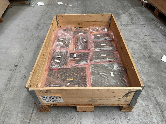 Bosch - partij industriële printplaten / besturingskaarten - afbeelding 1 van  9