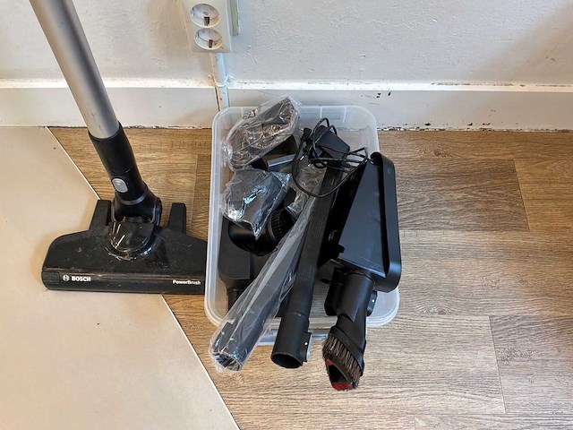 Bosch - power brush - stofzuiger - afbeelding 2 van  5