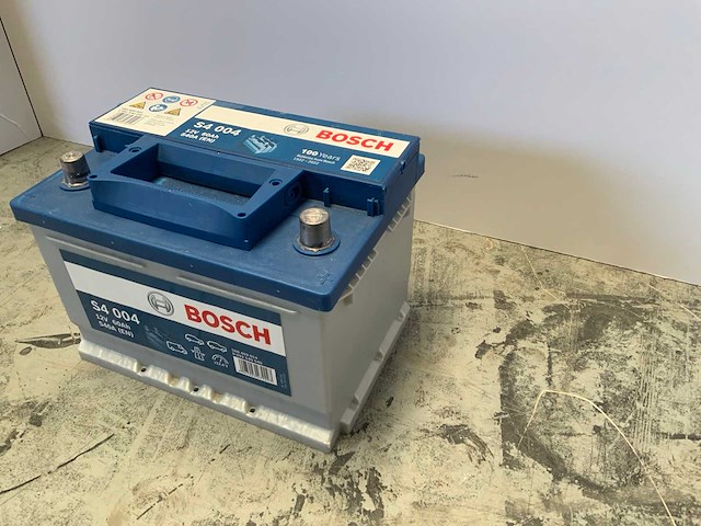 Bosch - s4-004 - 12v 60ah - accu - afbeelding 3 van  5