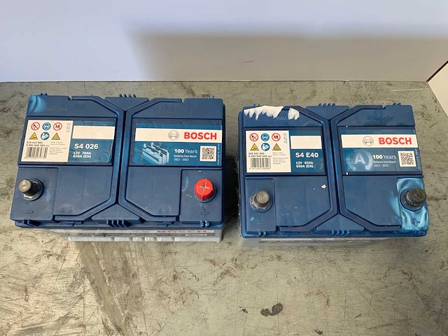 Bosch - s4 026 / s4 e40 - 12v 70ah / 12v 65ah - accu's (3x) - afbeelding 2 van  7