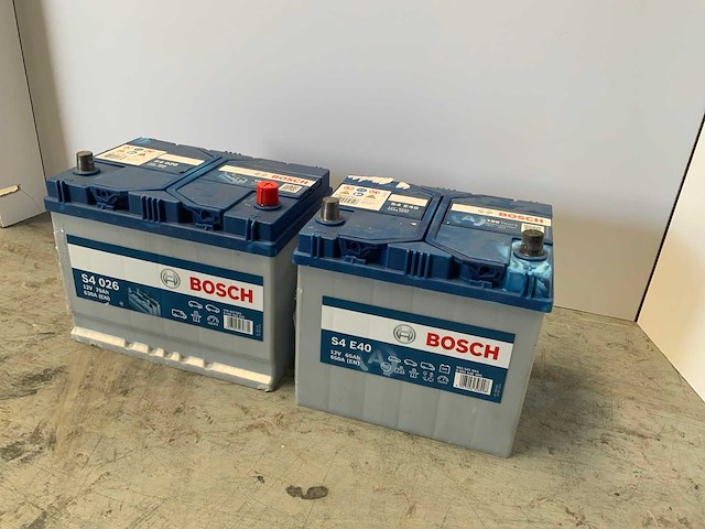 Bosch - s4 026 / s4 e40 - 12v 70ah / 12v 65ah - accu's (3x) - afbeelding 3 van  7