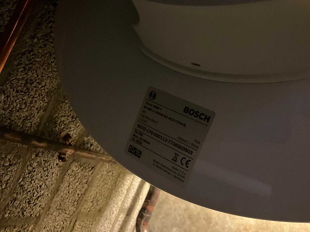 Bosch - tronic 4000 t - boiler - afbeelding 2 van  3