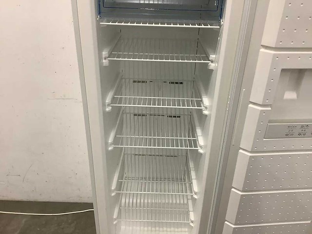 Bosch - vriezer - afbeelding 6 van  6