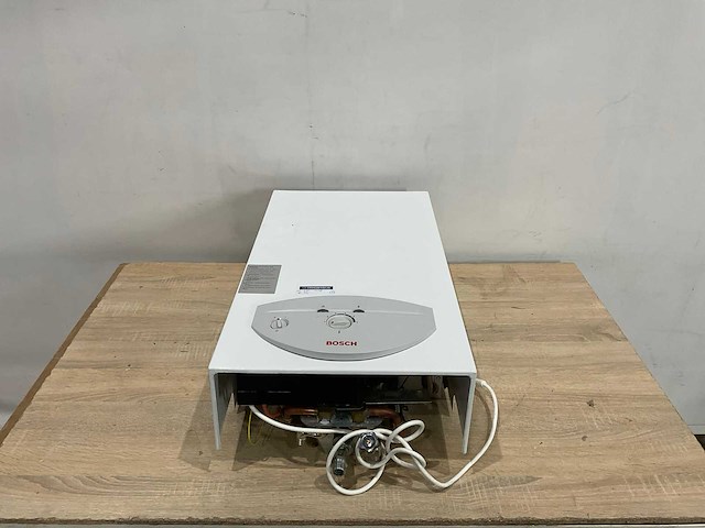 Bosch - wt13 - geiser - afbeelding 3 van  6