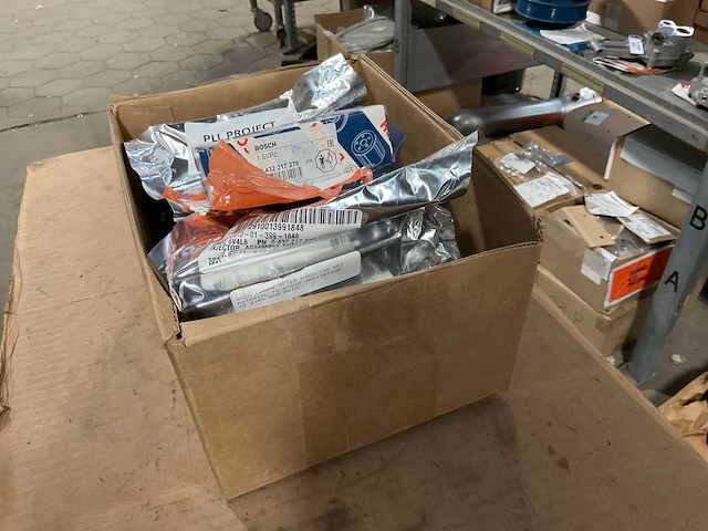 Bosch 0432 217 276 electric actuator (10x) - afbeelding 1 van  3