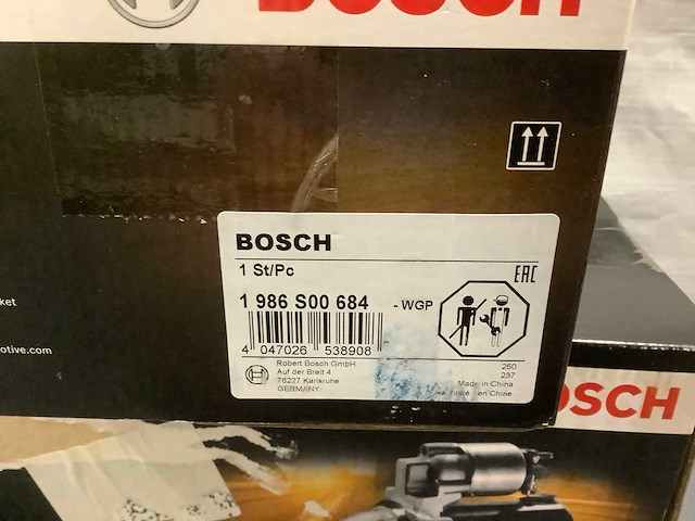 Bosch 1 986 s00 684 startmotor (2x) - afbeelding 2 van  2