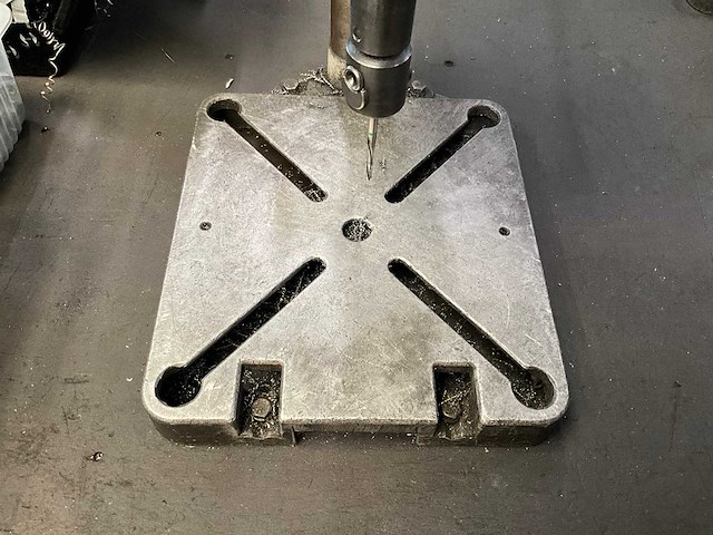 Bosch 1462,7 boormachine - afbeelding 2 van  5