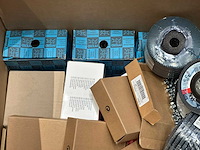 Bosch / 3m - partij schuur- & slijpmateriaal, schuurschijven - afbeelding 4 van  8