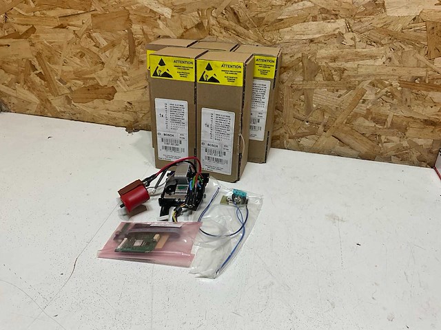 Bosch aandrijfelektronice tbv elektrisch gereedschap (5x) - afbeelding 1 van  6