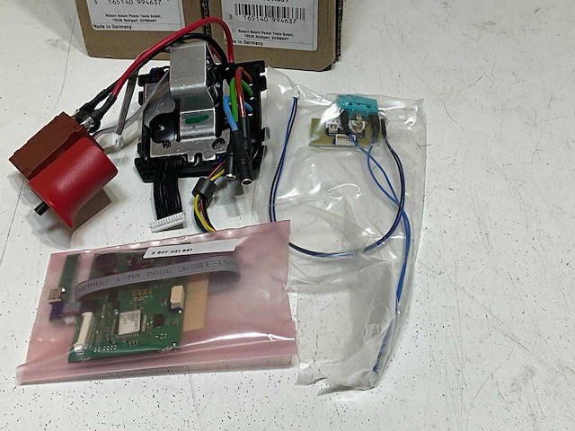 Bosch aandrijfelektronice tbv elektrisch gereedschap (5x) - afbeelding 2 van  6