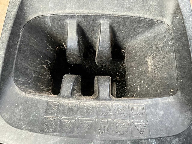 Bosch axt 25 d tuinhakselaar - afbeelding 1 van  1