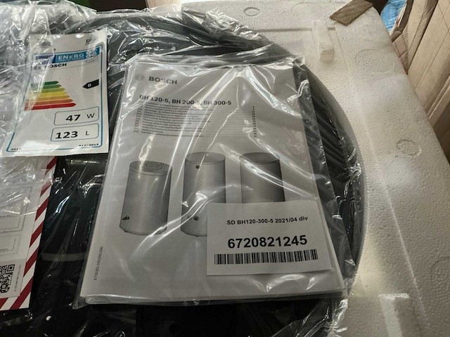 Bosch bh 120-5 1 b buffervat (200 liter) - afbeelding 3 van  4