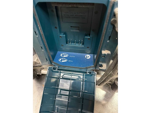 Bosch bouwradio - afbeelding 3 van  6