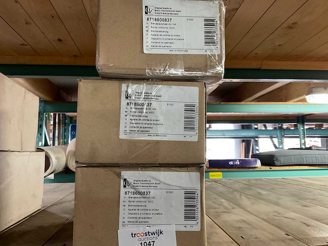 Bosch branderautomaat 8718600837 (3x) - afbeelding 1 van  1
