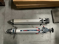 Bosch bt 300 hd professional & oben statief (2x) - afbeelding 1 van  2