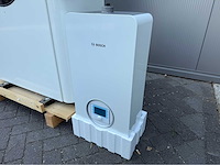 Bosch compress 7400i 5kw warmtepomp set (lucht/water) (3 sets) - afbeelding 5 van  12