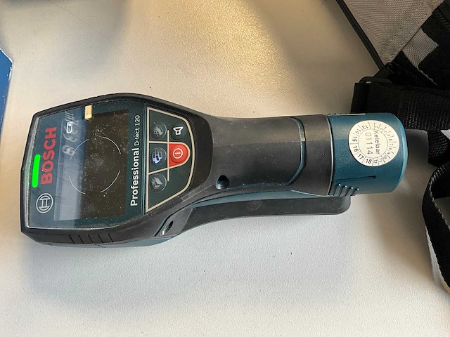Bosch d-tect 120 leiding zoeker - afbeelding 1 van  4