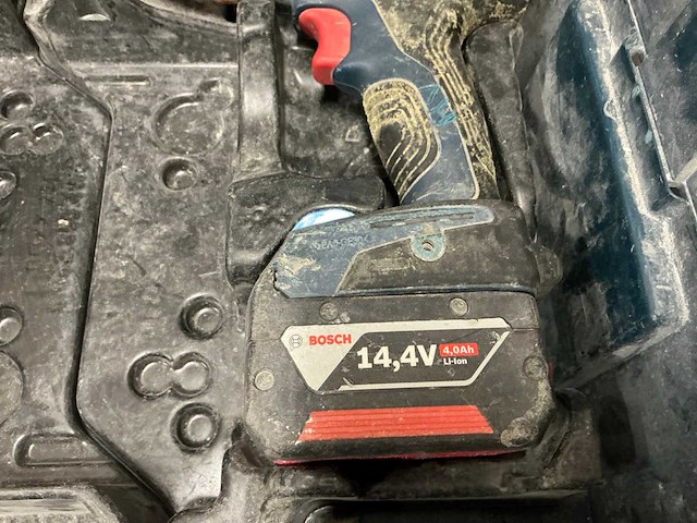 Bosch decoupeerzaag en boormachine - afbeelding 6 van  6
