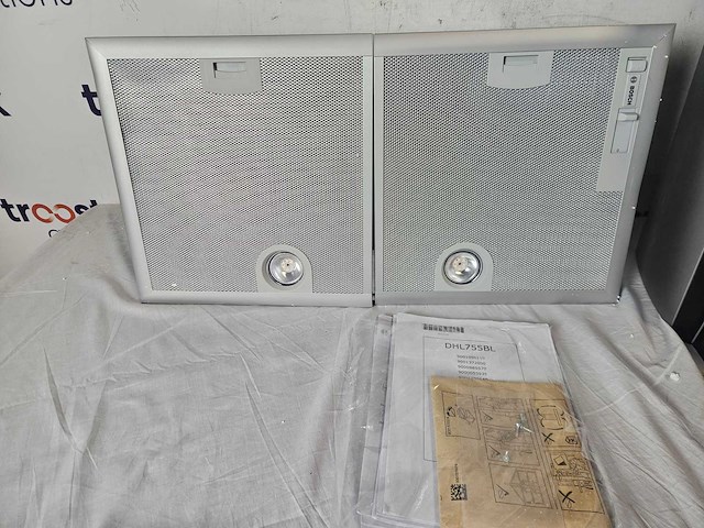Bosch dhl755bl - serie 4 - inbouw plafond afzuigkap + ecovacs x1 omni - robotstofzuiger - afbeelding 2 van  3