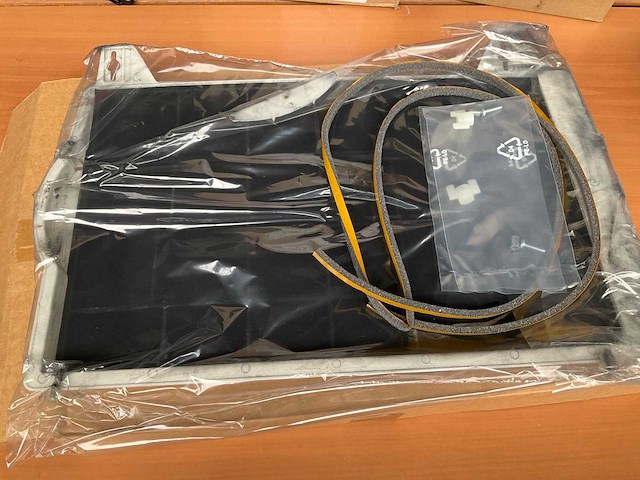 Bosch dhz1100 koolstof filter voor recirculatieafzuigkap - afbeelding 2 van  2