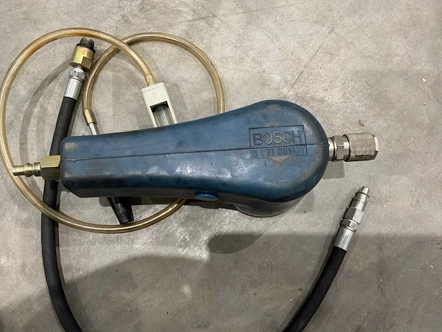 Bosch druk verlies tester auto - afbeelding 4 van  4
