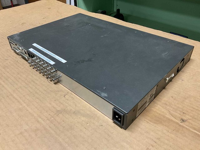 Bosch dvr6e1082 digital versatile recorder - afbeelding 4 van  5