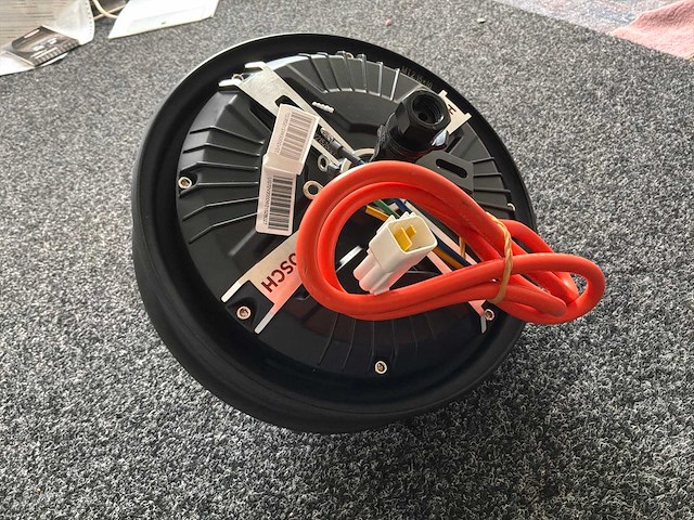 Bosch electromotor - afbeelding 3 van  4