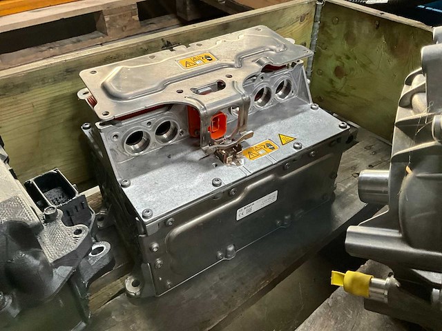 Bosch elektromotor en inverter - afbeelding 11 van  14