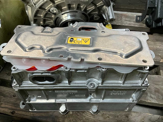 Bosch elektromotor en inverter - afbeelding 13 van  14