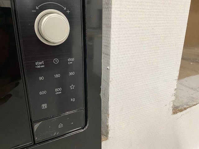 Bosch em8p012hvb inbouw magnetron zwart - afbeelding 4 van  5
