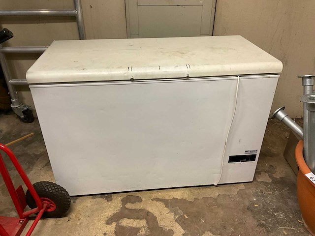 Bosch fd8511 vrieskist - afbeelding 1 van  4