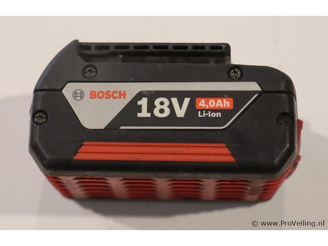 Bosch gba accu 18v 4.0ah m-c 2 - afbeelding 1 van  3