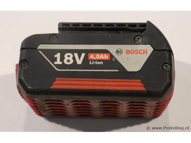 Bosch gba accu 18v 4.0ah m-c 2 - afbeelding 1 van  3