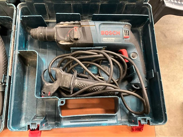 Bosch gbh 2-23 re boormachine (2x) - afbeelding 3 van  5