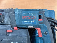 Bosch gbh 2-23 rea boorhamer met afzuiging incl. afzuiging + koffer - afbeelding 7 van  12