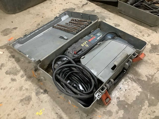 Bosch gbh 2 se boormachine - afbeelding 1 van  2