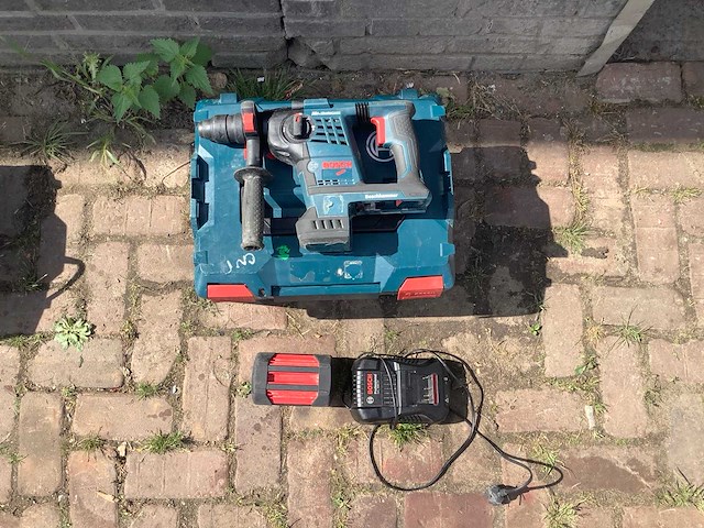 Bosch gbh 36 boormachine - afbeelding 4 van  5