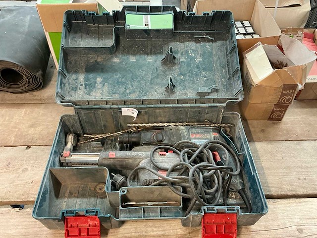 Bosch gbh2-23 rea boorhamer met diverse boren - afbeelding 2 van  3