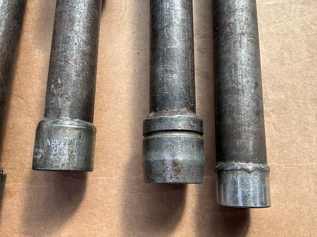 Bosch gds 30 draaislagmoeraanzetter met dopsleutels - afbeelding 5 van  10