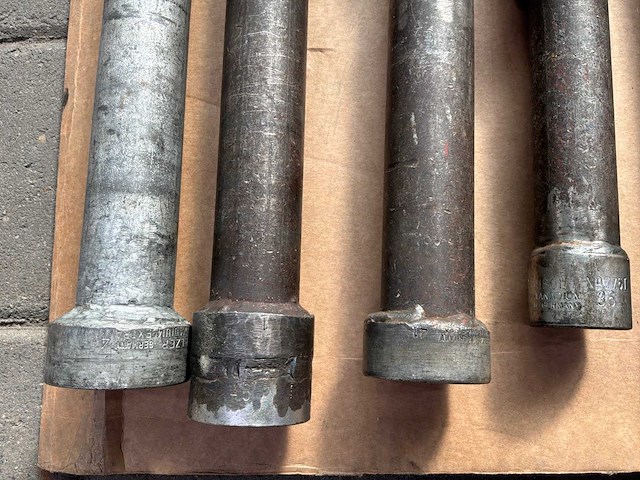 Bosch gds 30 draaislagmoeraanzetter met dopsleutels - afbeelding 6 van  10