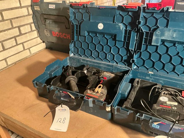 Bosch gds18 v-li accudraaislagmoeraanzetter - afbeelding 1 van  4
